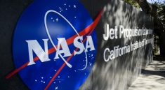 Panneau avec le logo de la NASA